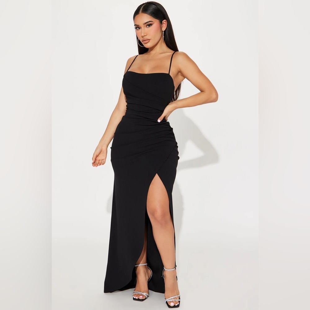 Elegant Black Evening Dress